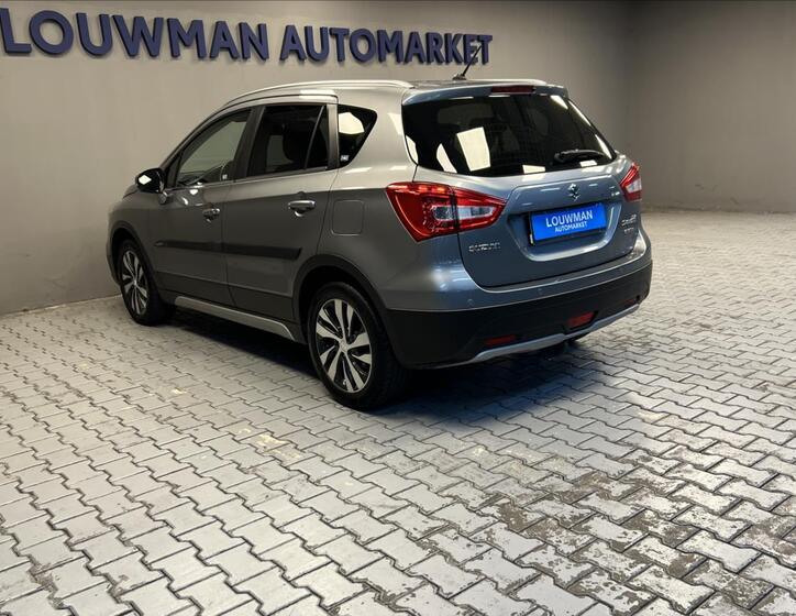 Suzuki SX4 S-Cross 17