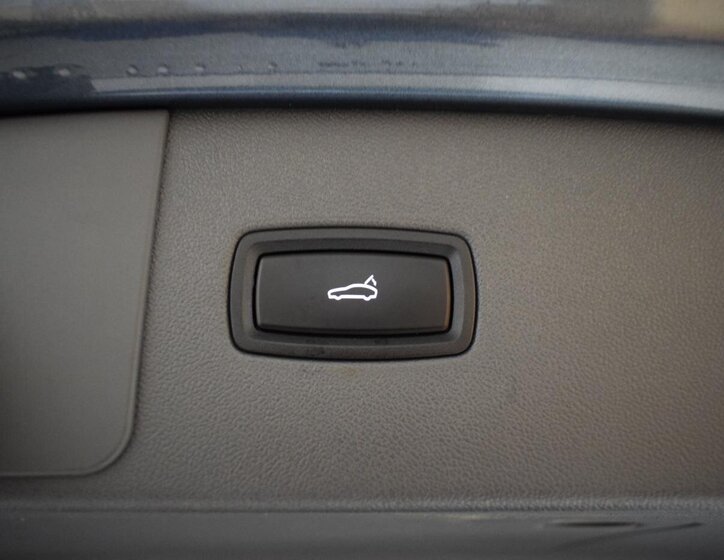 Porsche Cayenne SUV 3,0 l 250 kw