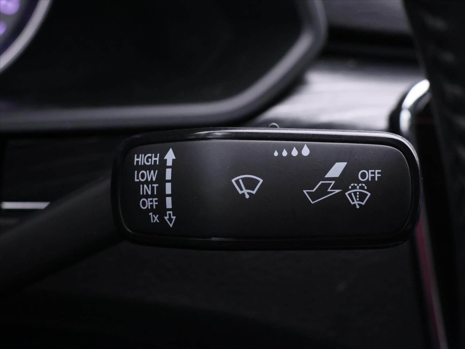 Škoda Superb Liftback 1,5 l 110 kw