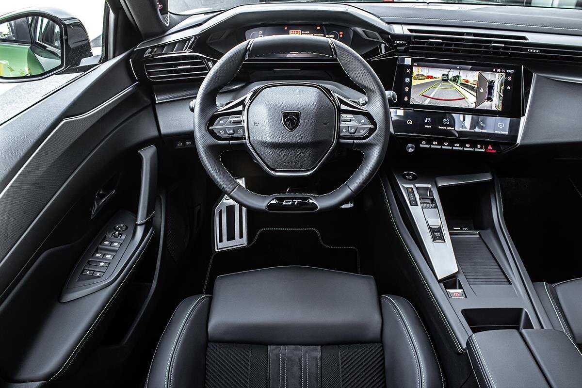 Peugeot 408 Liftback 1,6 l 132 kw