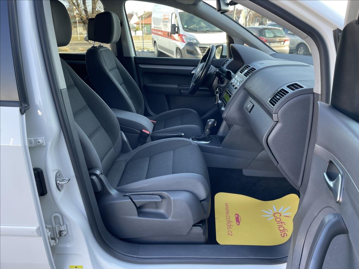 Volkswagen Touran MPV 1,6 l 77 kw