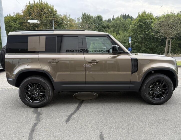 Land Rover Defender SUV / Terénní 3,0 l 147 kw