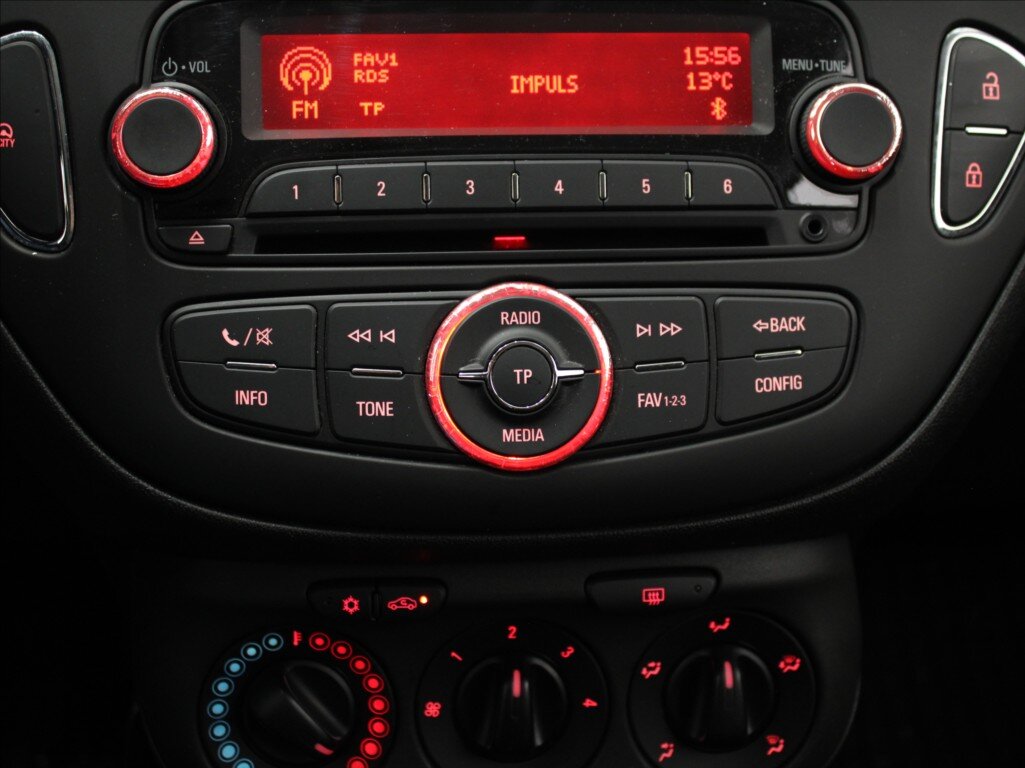 Opel Corsa Hatchback 1,2 l 51 kw