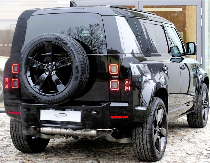 Land Rover Defender SUV / Terénní 3,0 l 183 kw