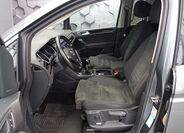 Volkswagen Touran 26
