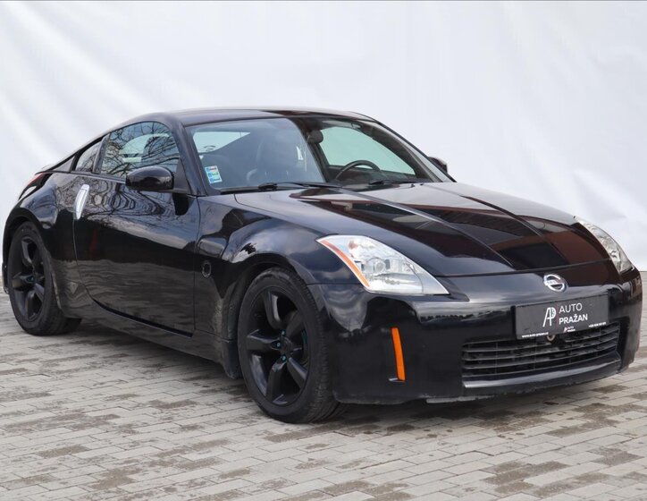 Nissan 350 Z Kupé 3,5 l 206 kw