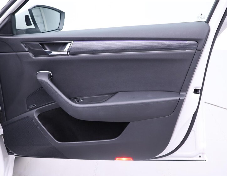 Škoda Superb Kombi 2,0 l 140 kw