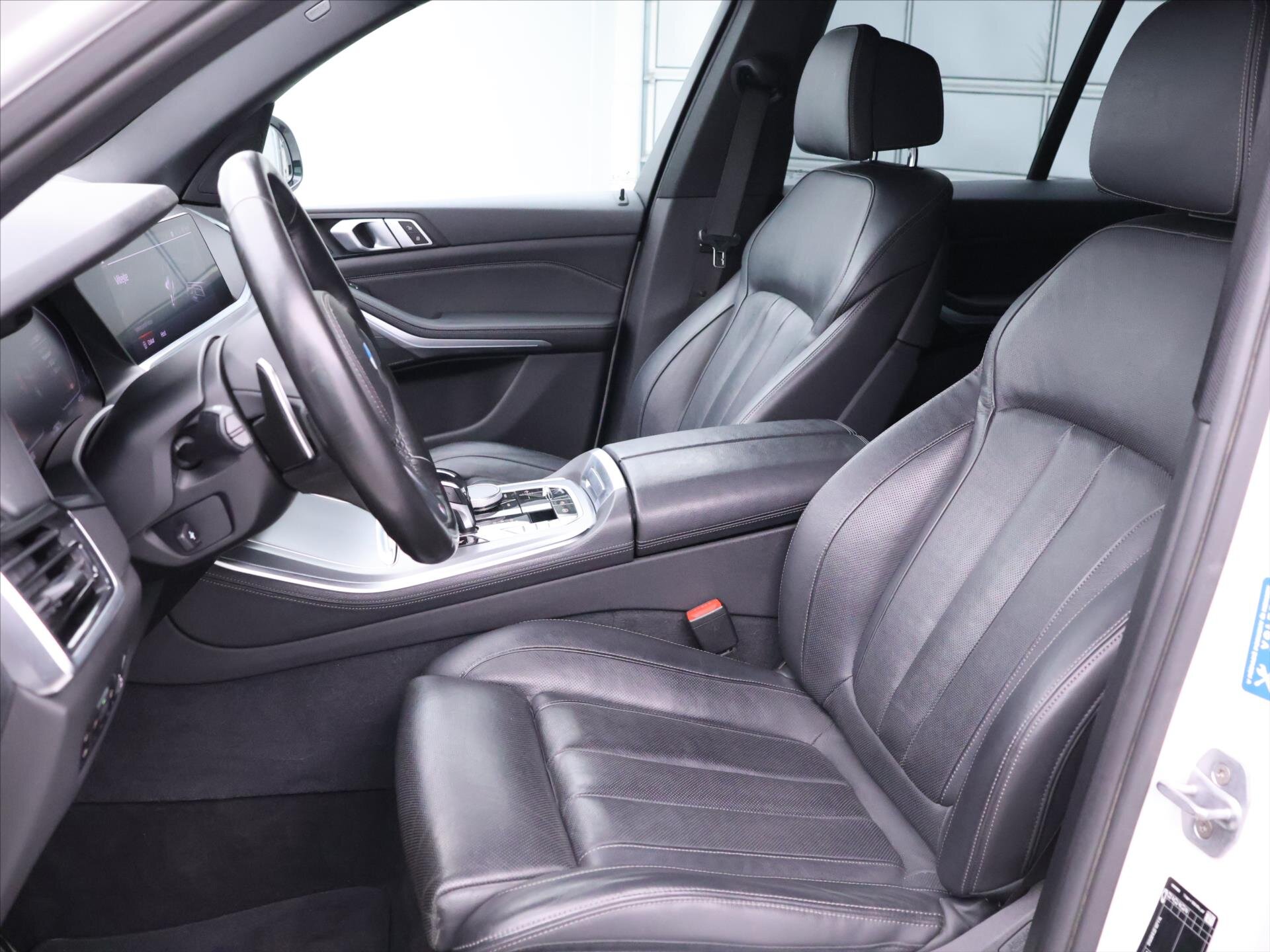 BMW X5 SUV / Terénní 3,0 l 195 kw