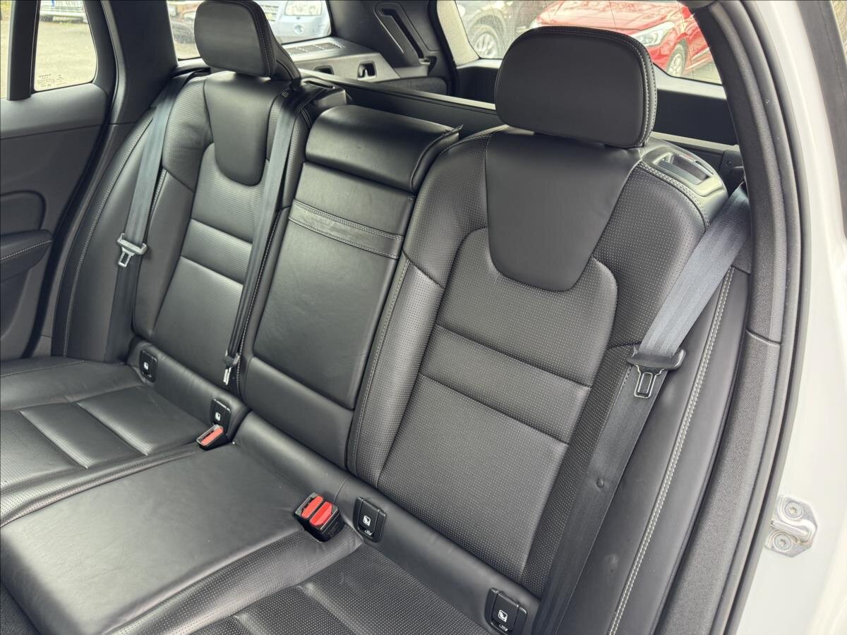 Volvo V60 Kombi 2,0 l 110 kw