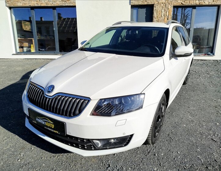 Škoda Octavia Kombi 2,0 l 110 kw