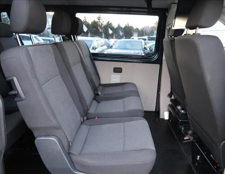 Volkswagen Transporter 20