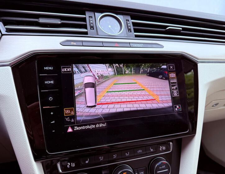 Volkswagen Passat 24