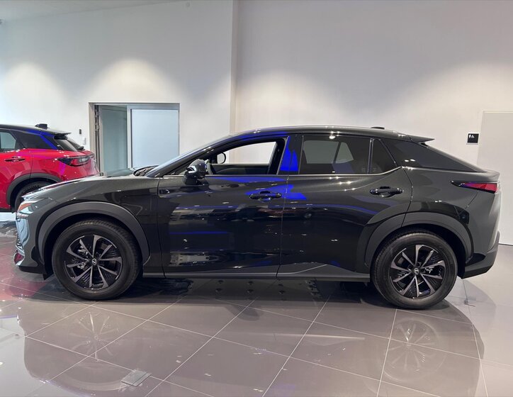 Lexus Ostatní SUV / Terénní 0,0 280 kw