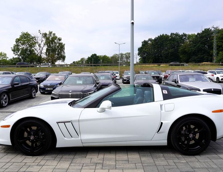 Chevrolet Corvette 10
