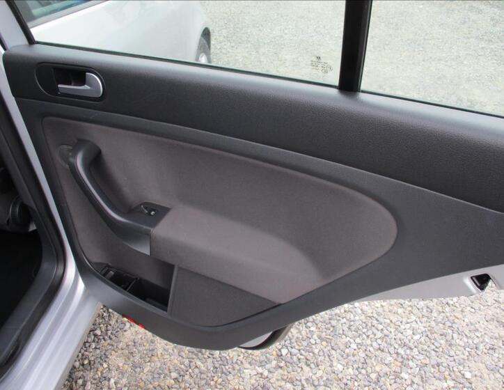 Volkswagen Golf Plus 12