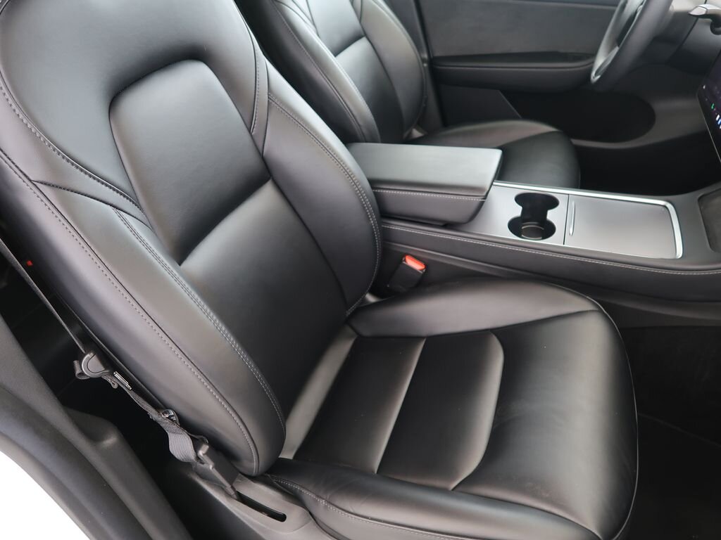 Tesla Model Y SUV 0,0 378 kw