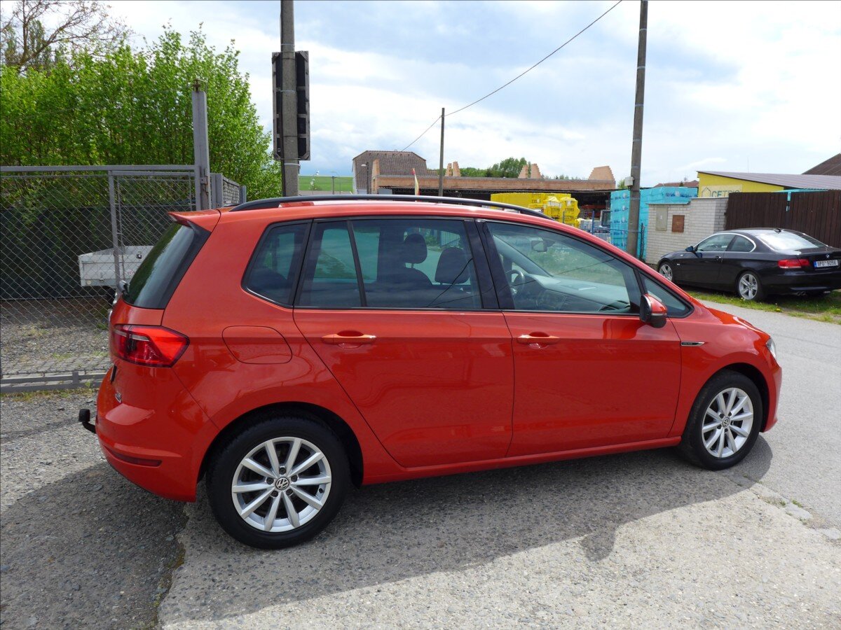 Volkswagen Golf Sportsvan MPV 1,2 l 63 kw