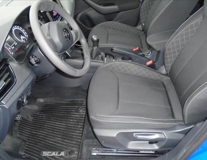 Škoda Scala 10