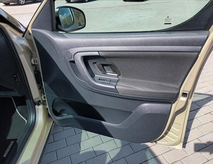 Škoda Roomster Kombi 1,2 l 63 kw