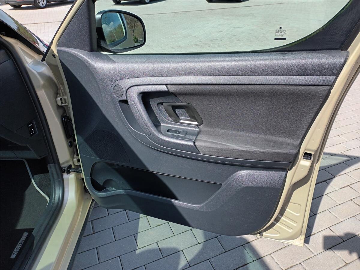 Škoda Roomster Kombi 1,2 l 63 kw