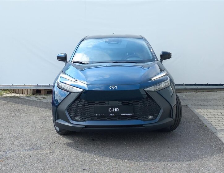 Toyota C-HR Hatchback 2,0 l 111 kw