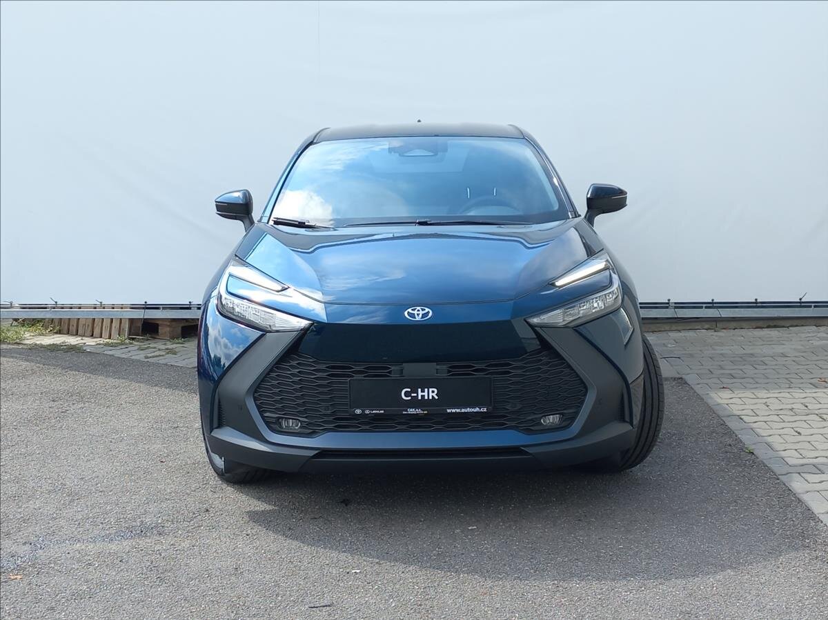 Toyota C-HR Hatchback 2,0 l 111 kw