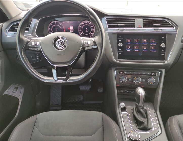 Volkswagen Tiguan Allspace 6