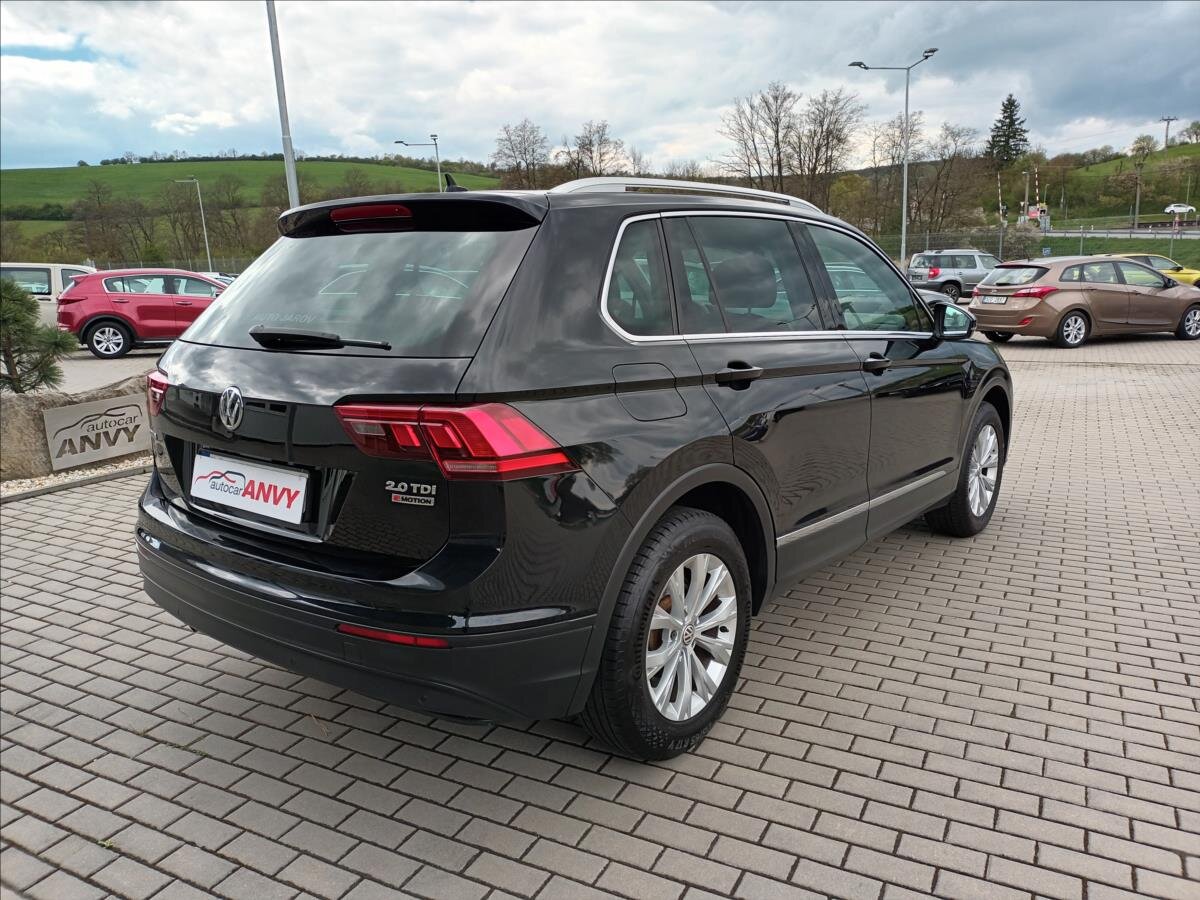Volkswagen Tiguan SUV / Terénní 2,0 l 110 kw