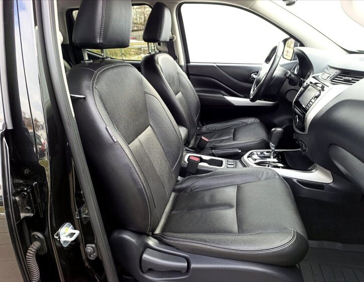 Renault Alaskan Pick-up 2,3 l 140 kw