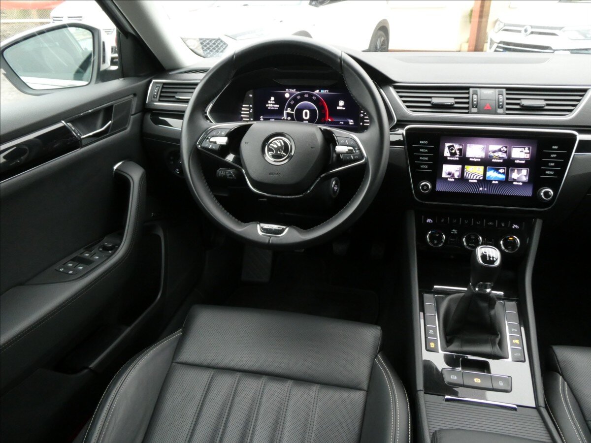 Škoda Superb Sedan / Limuzína 2,0 l 110 kw