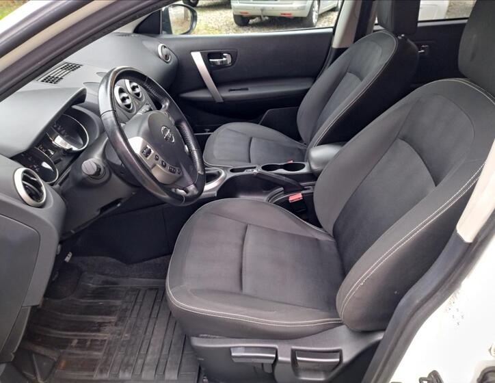 Nissan Qashqai 11