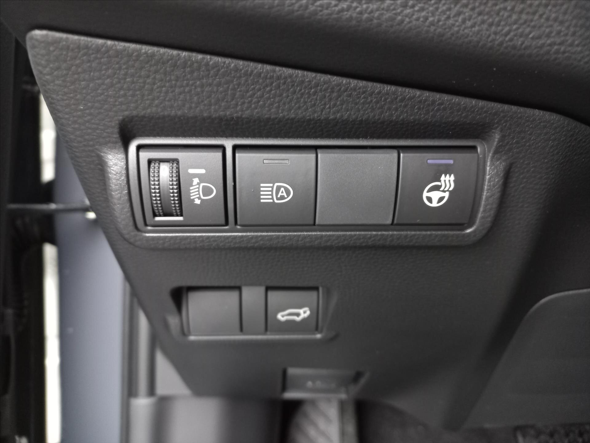 Toyota Corolla Cross CUV 0,0 132 kw