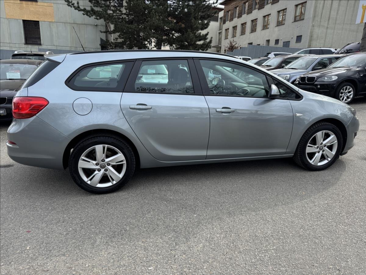 Opel Astra Kombi 1,7 l 81 kw