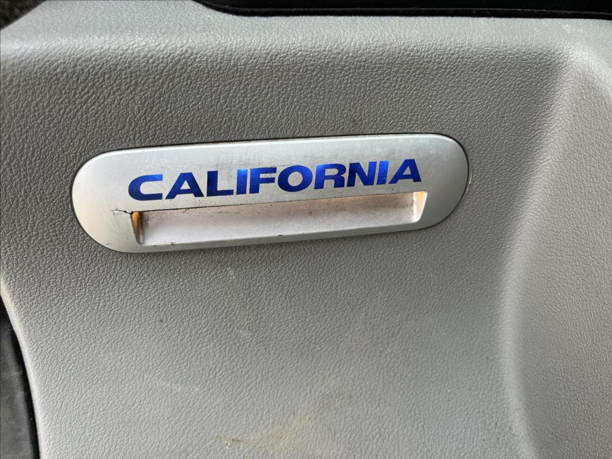 Volkswagen California VAN / Minibus 2,0 l 84 kw