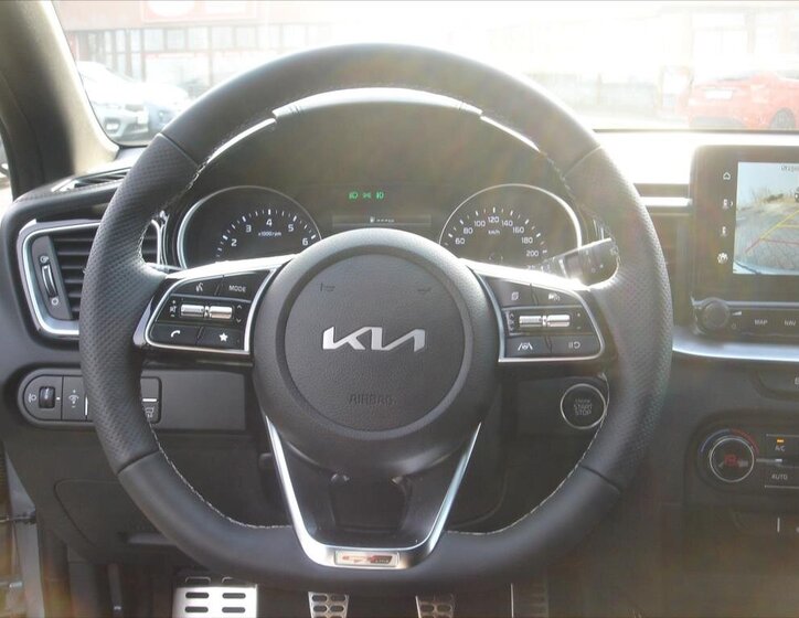 KIA ProCeed Kombi 1,5 l 103 kw