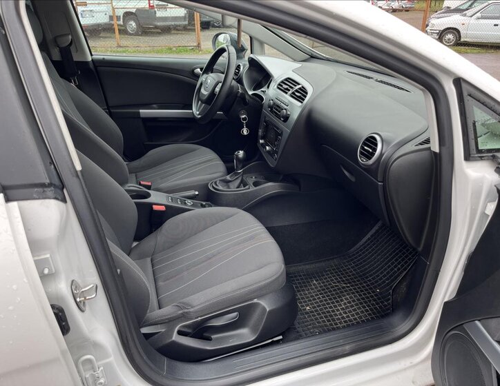 Seat Leon Hatchback 2,0 l 103 kw