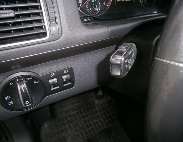 Volkswagen Touran 11