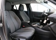 Peugeot 2008 SUV 1,2 l 96 kw