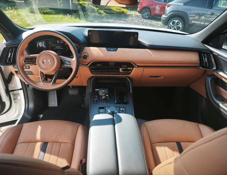 Mazda CX-80 SUV / Terénní 2,5 l 241 kw