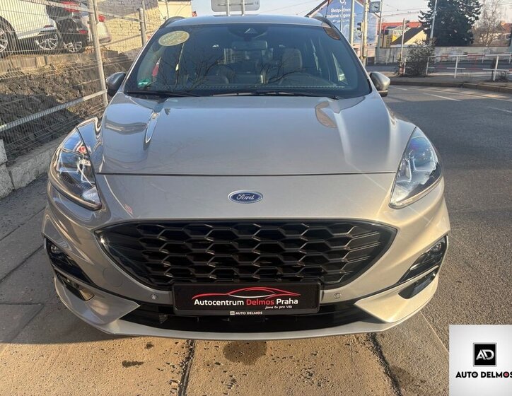 Ford Kuga SUV / Terénní 1,5 l 88 kw