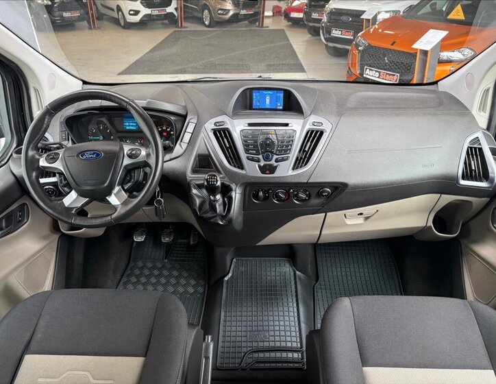 Ford Tourneo Custom MPV 2,2 l 92 kw