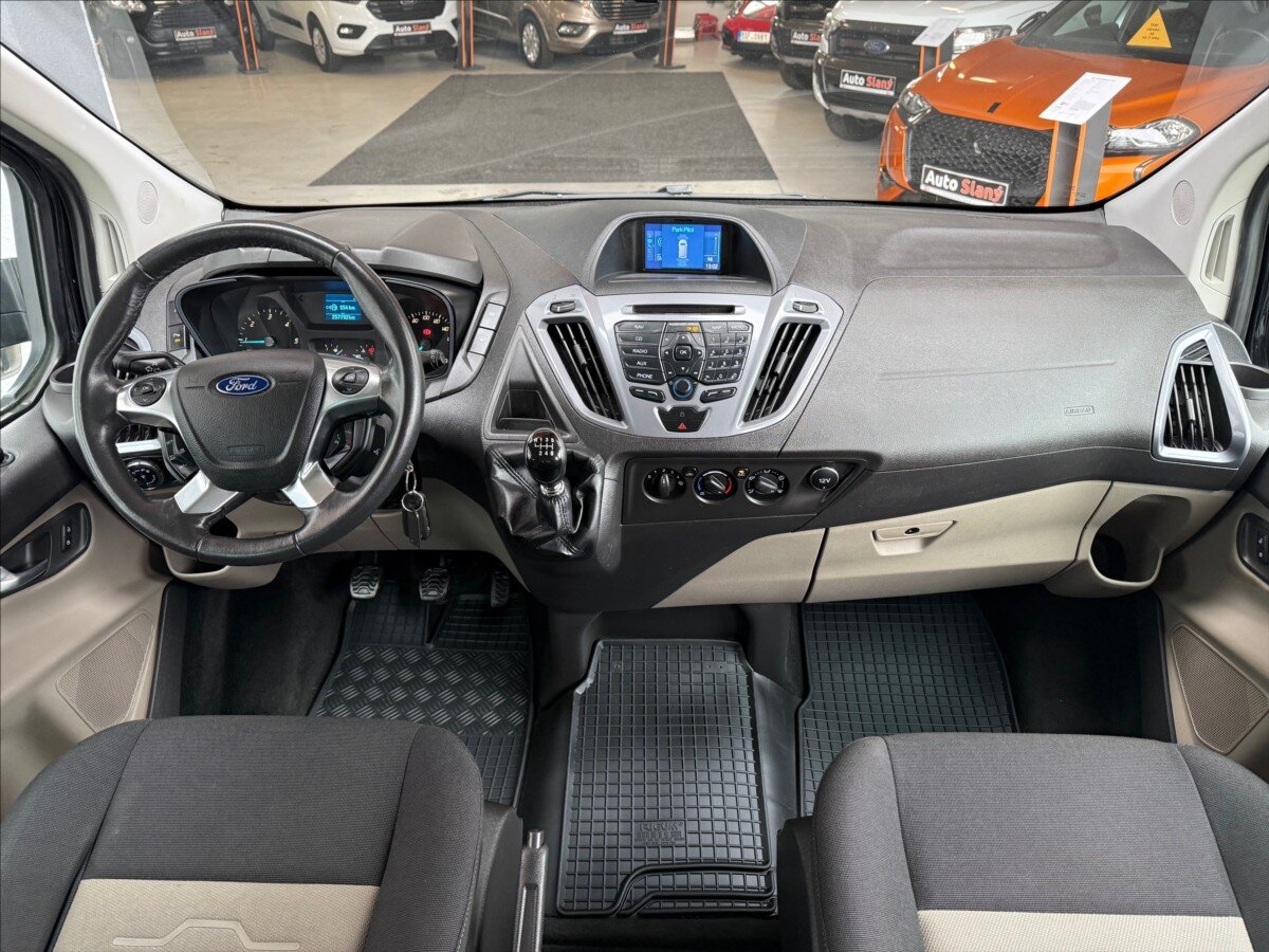 Ford Tourneo Custom MPV 2,2 l 92 kw