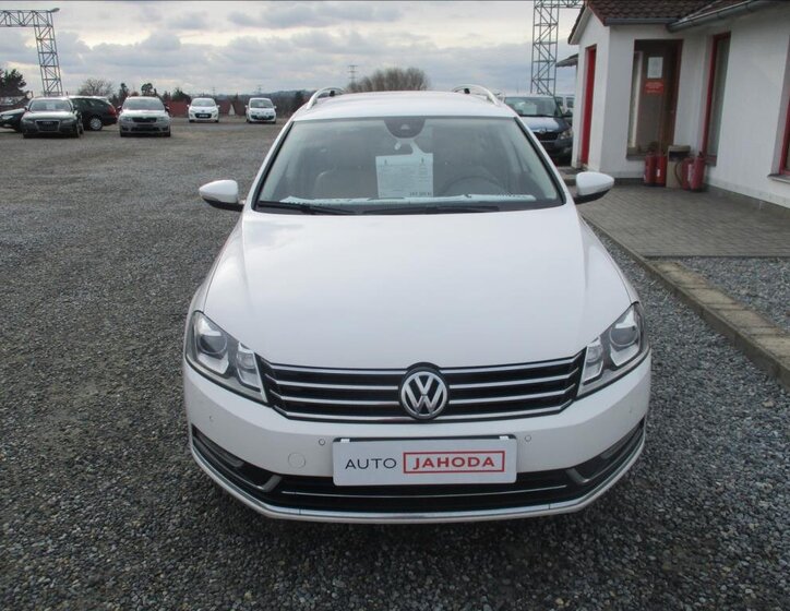 Volkswagen Passat Kombi 2,0 l 103 kw