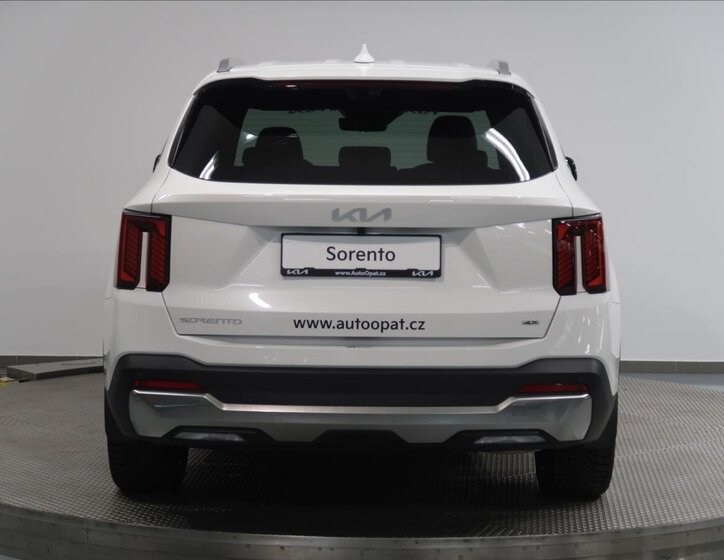 KIA Sorento SUV / Terénní 2,2 l 142 kw