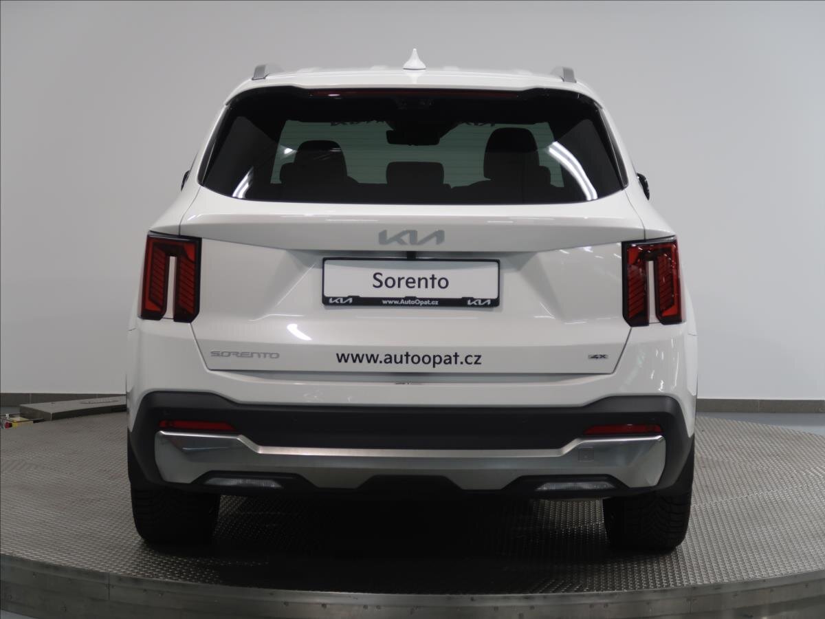 KIA Sorento SUV / Terénní 2,2 l 142 kw