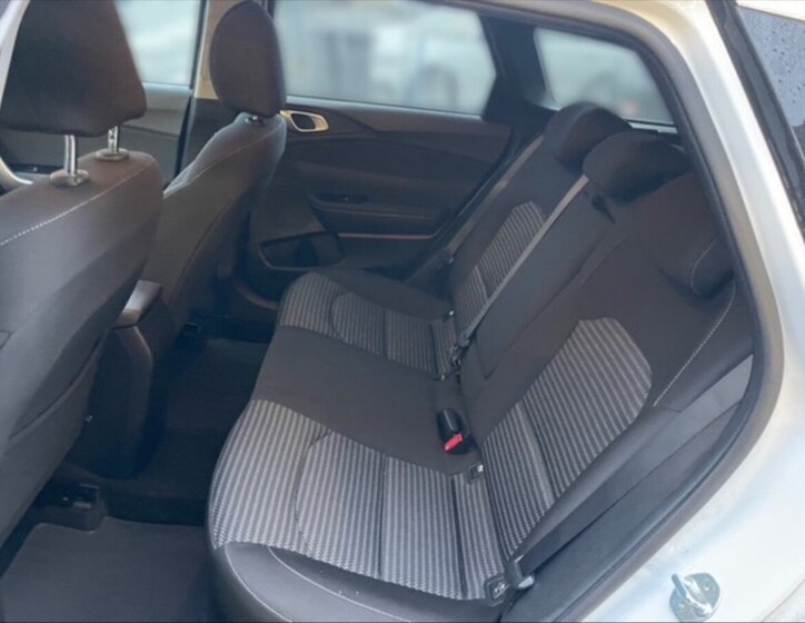 KIA Ceed Kombi 1,5 l 117 kw