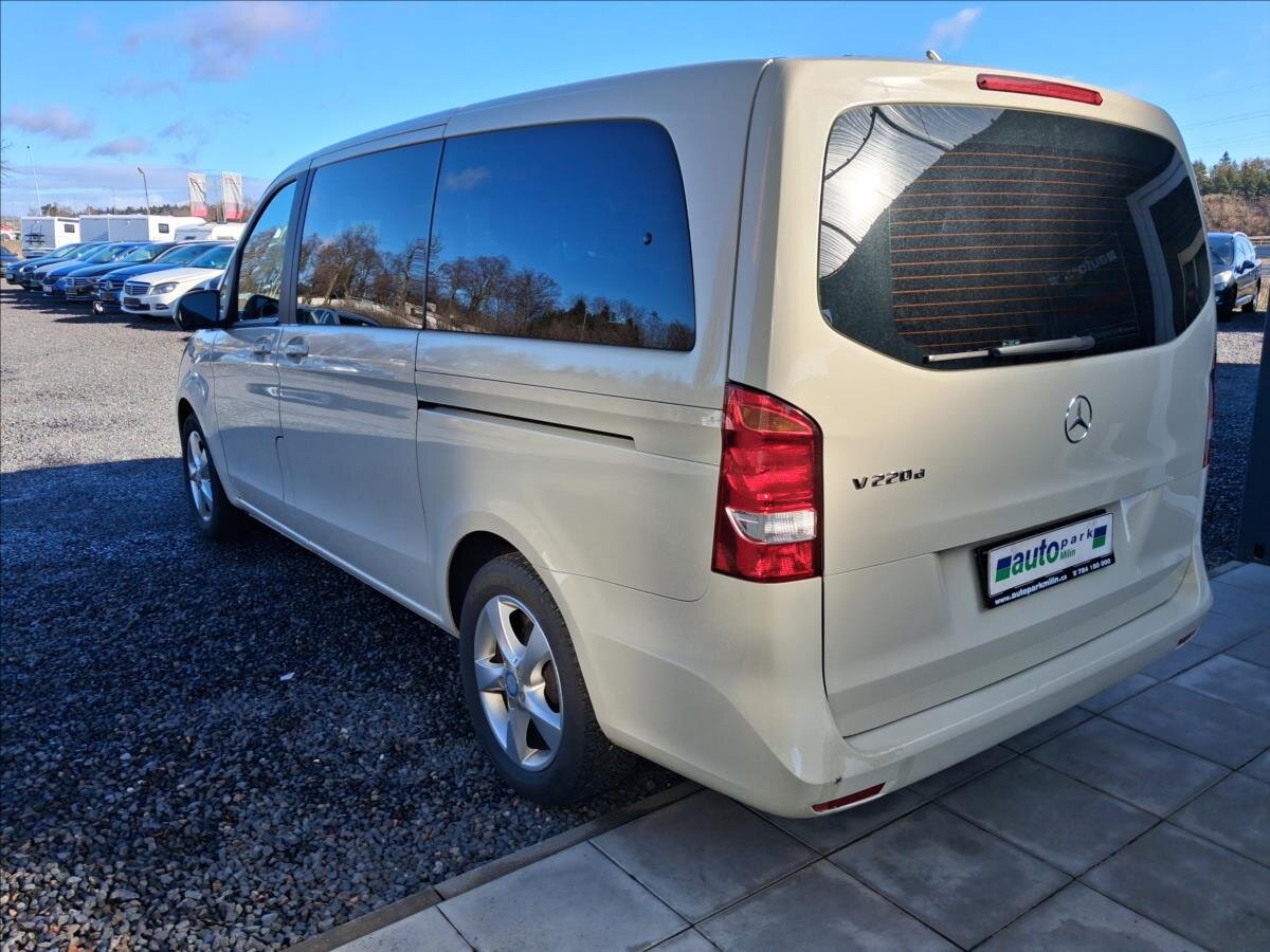 Mercedes-Benz Třídy V Kombi 2,1 l 120 kw