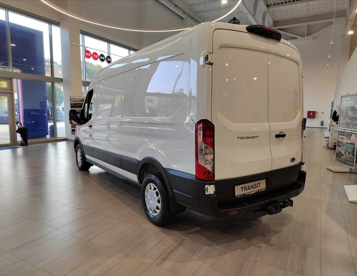 Ford Transit 7