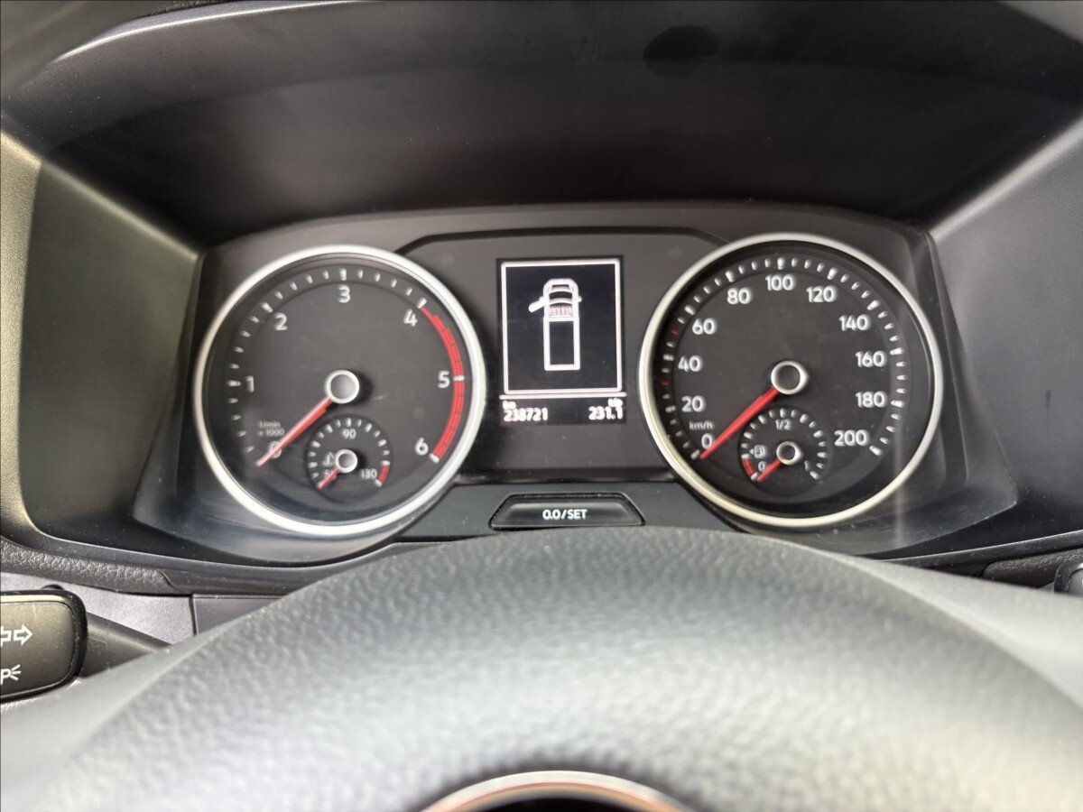 Volkswagen Crafter Skříň 2,0 l 103 kw