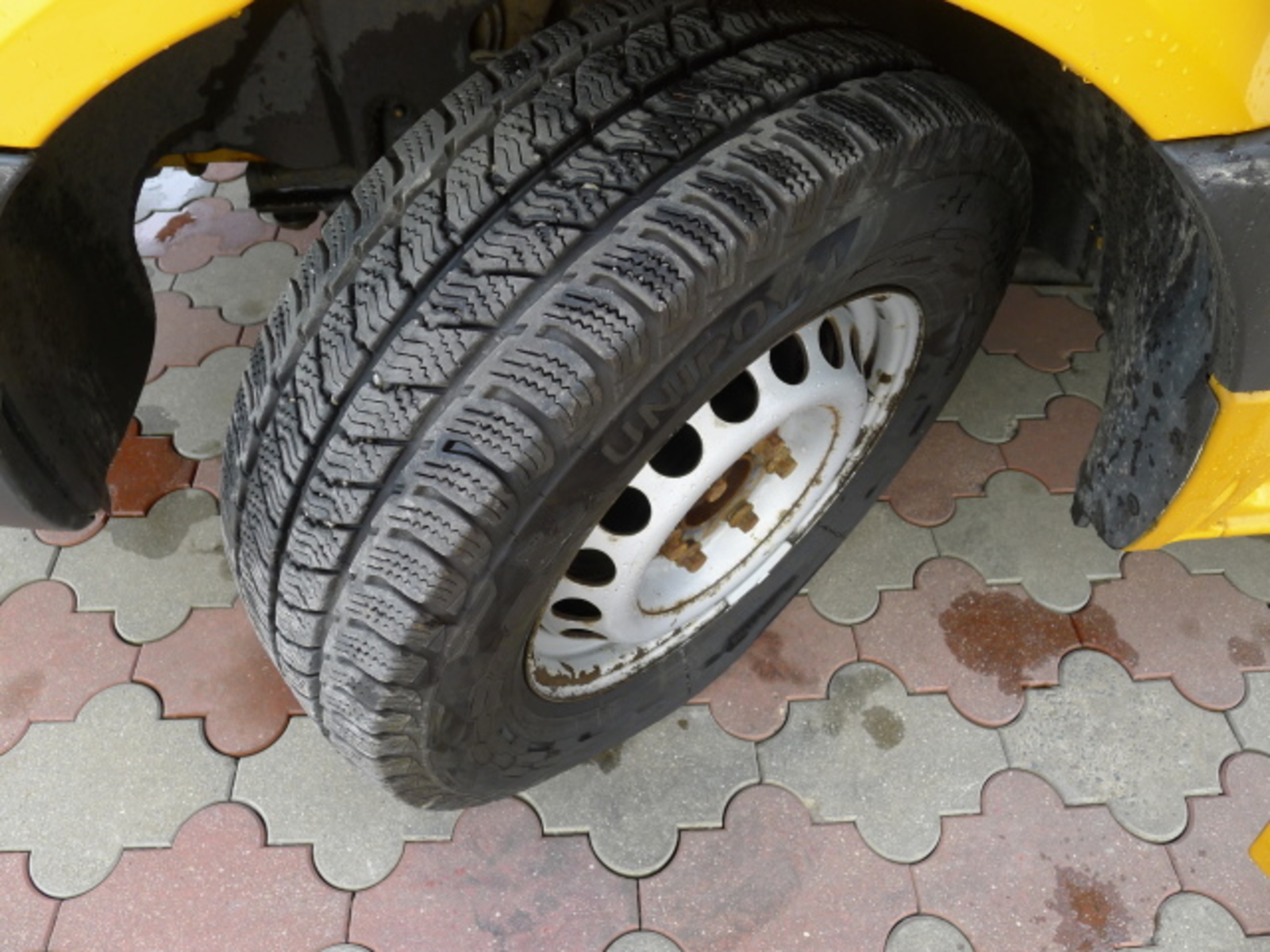 Mercedes-Benz Sprinter 17